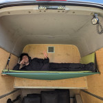 lit suspendu pour adulte dans un Mercedes Sprinter