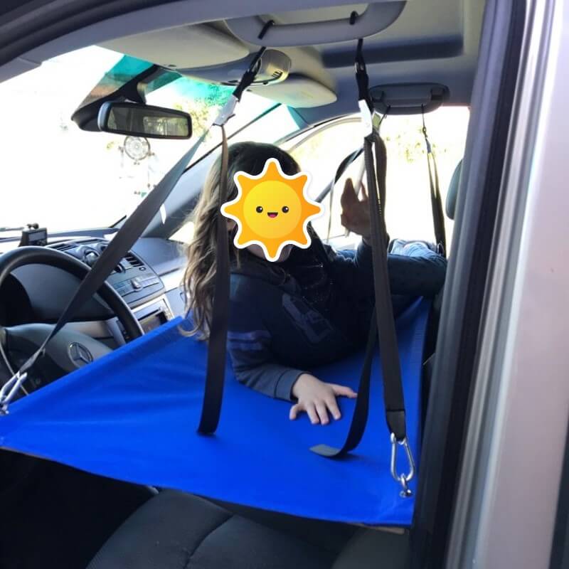 Suspended bed in a Mercedes Vito